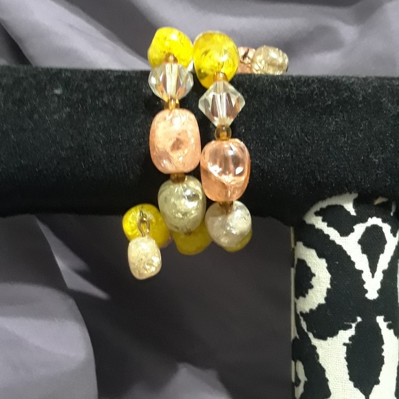 Vintage style bead wrap bracelet - Picture 2 of 4